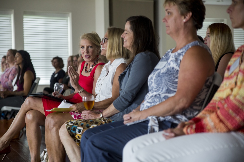 Spouses discuss family readiness with ACMC’s wife