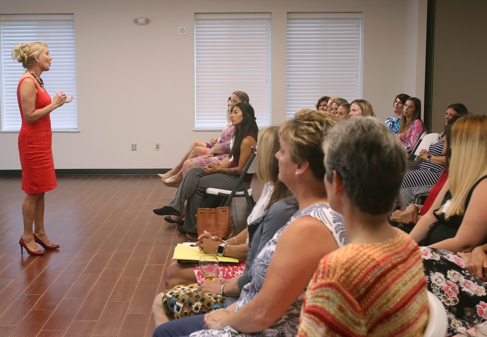 Spouses discuss family readiness with ACMC’s wife