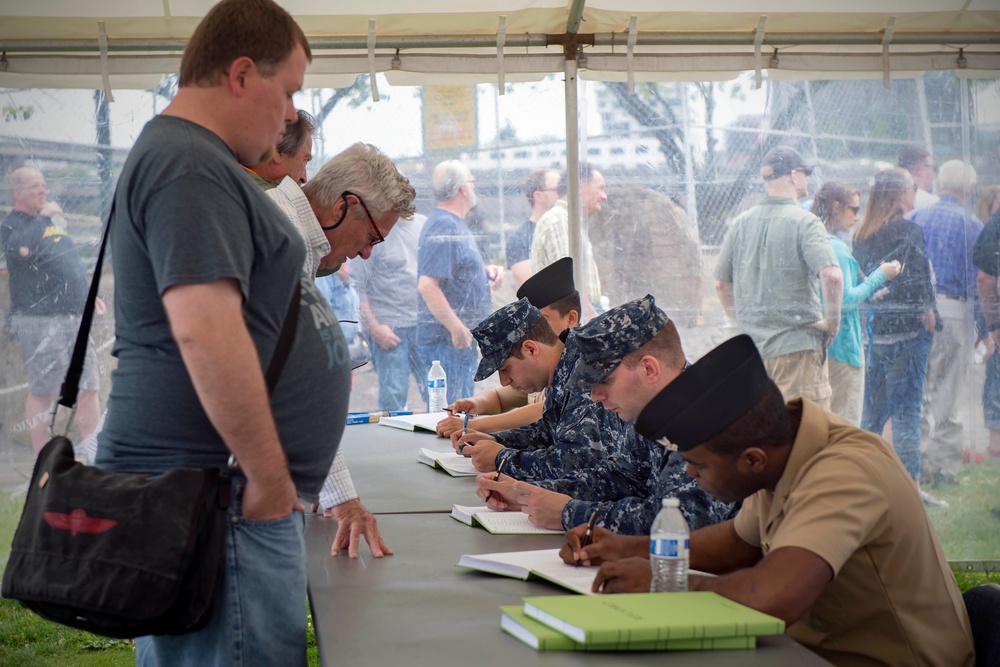 Sea Services Host Fleet Week Attendees During Portland Rose Festival