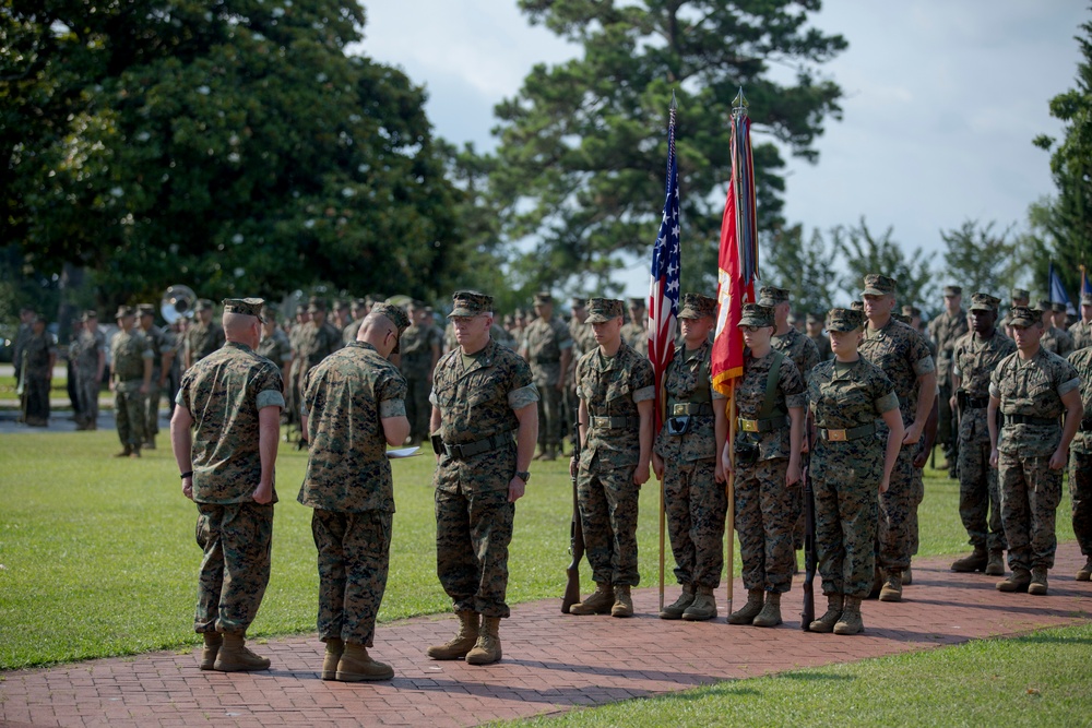 DVIDS - Images - II MIG Change of Command [Image 6 of 10]