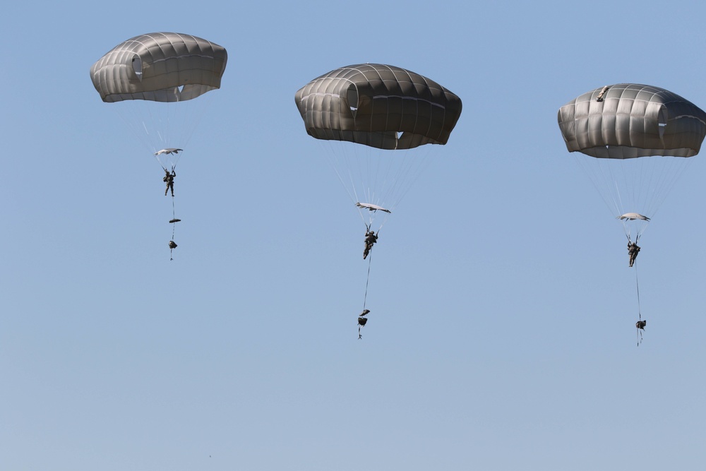 173rd Airborne conduct massive jump wth allied forces