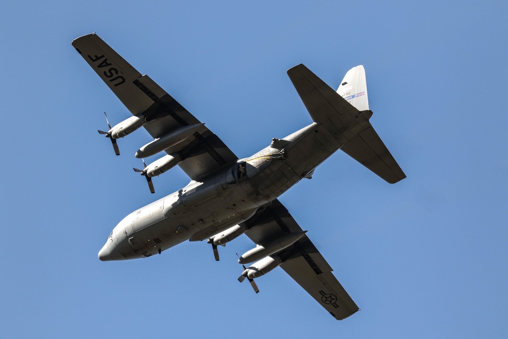 173rd Airborne conduct massive jump wth allied forces