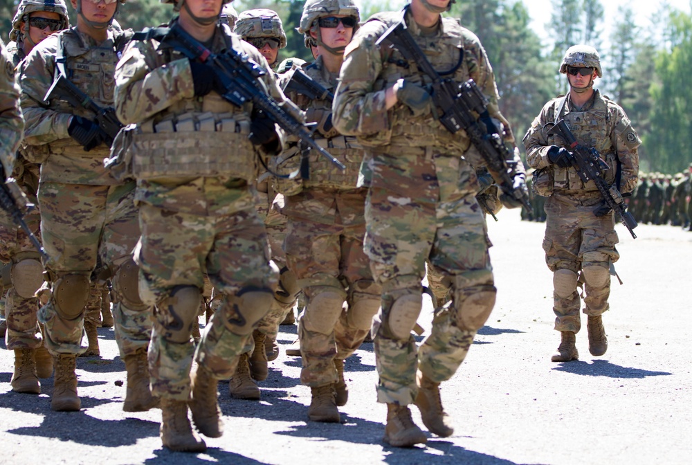 2CR joints Lithuanian Army for joint static display - Saber Strike 18