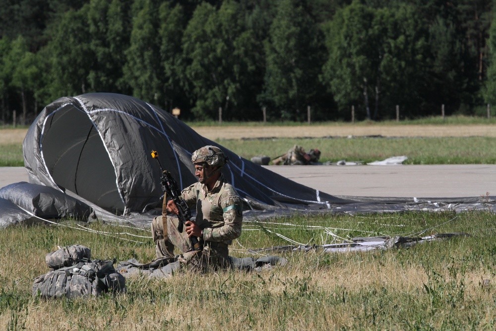 173rd ABCT participates in multi-national airborne exercise