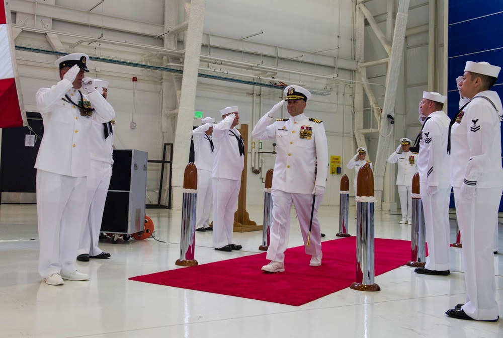 Patrol and Reconnaissance Wing 10 Holds Change of Command Ceremony