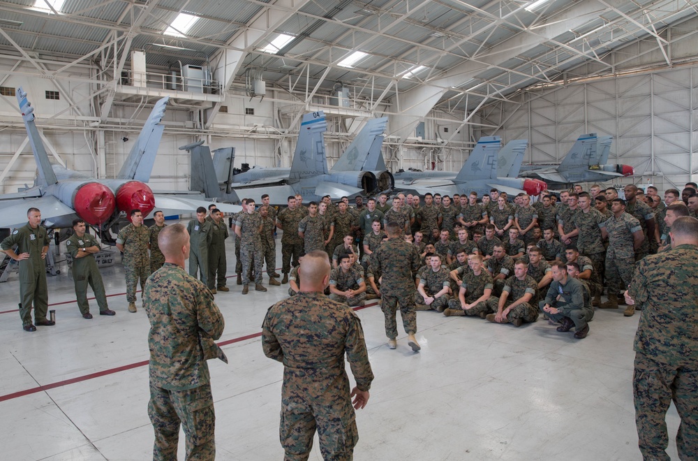 Marine Air Ground Task Force-23 senior leaders visit Marines with Marine Aircraft Group-41