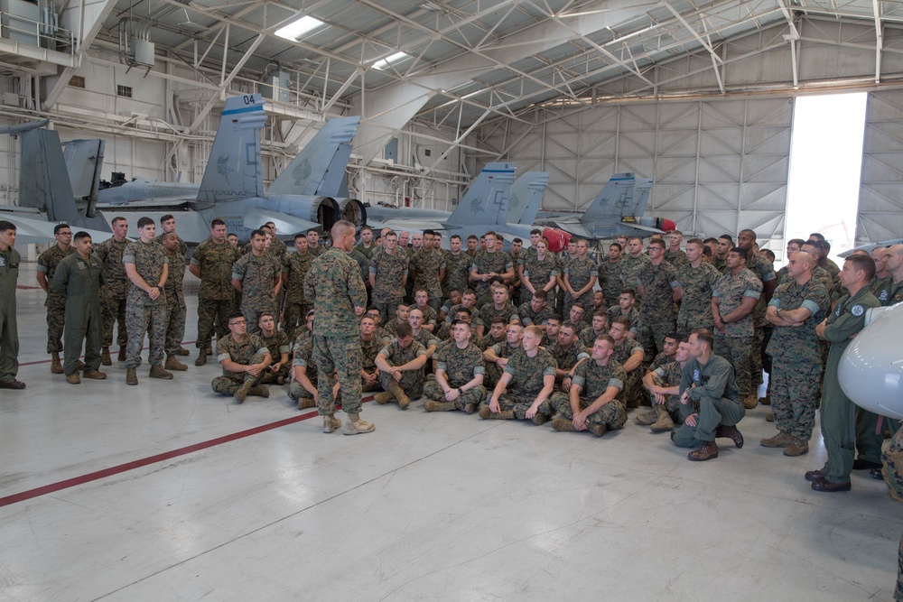 Marine Air Ground Task Force-23 senior leaders visit Marines with Marine Aircraft Group-41