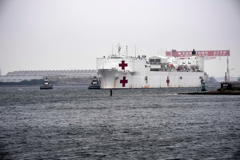 USNS Mercy Arrives in Yokosuka, Japan