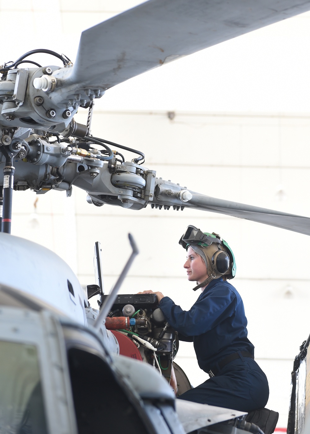 Maintenance work on a MH-60s Nighthawk