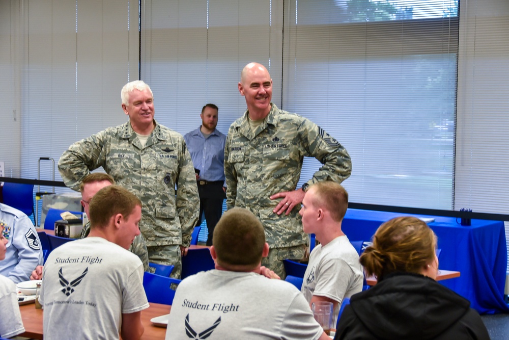 Lieutenant Gen. Rice and Command Chief Anderson visit Battle Creek Air National Guard.