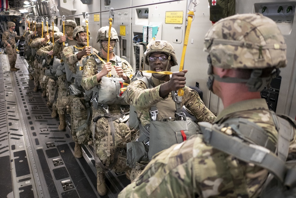 Hawaii guardsmen airdrop in Poland with NATO, partners