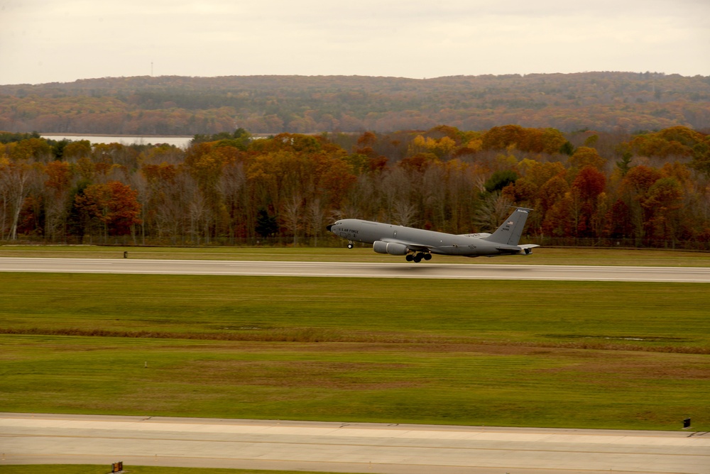 KC-135: Elephant Walk