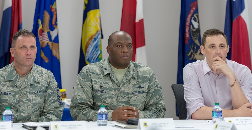 81st TRG welcomes honorary commanders