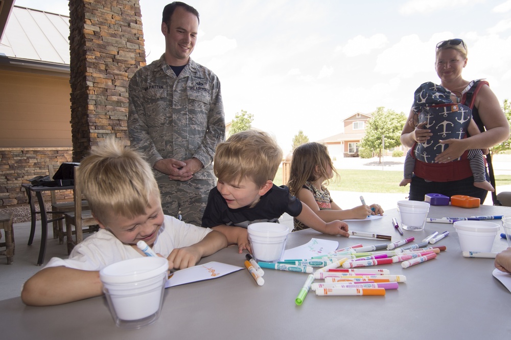 Parents, kids bond at enrichment event