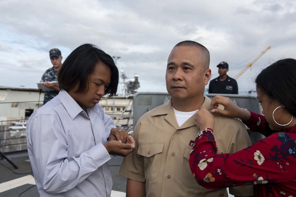 USS Chung-Hoon (DDG 93) promotes five senior chief petty officers