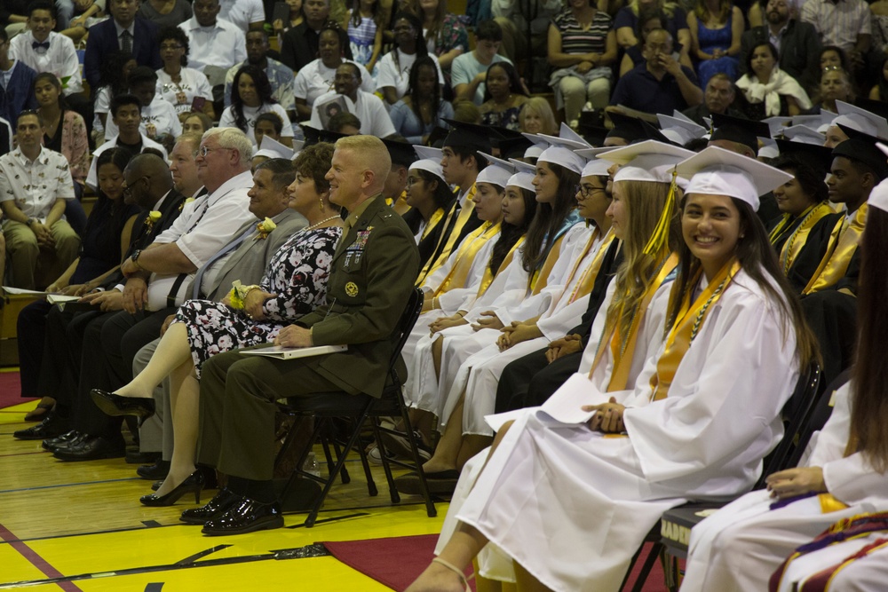 MCIPAC Commanding General guest speaks at Kadena High School 2018 Graduation