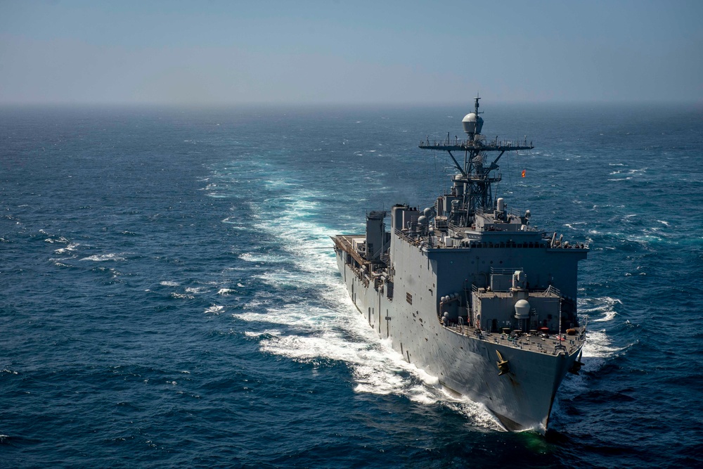 Essex Amphibious Ready Group and 13th Marine Expeditionary Group Exercise