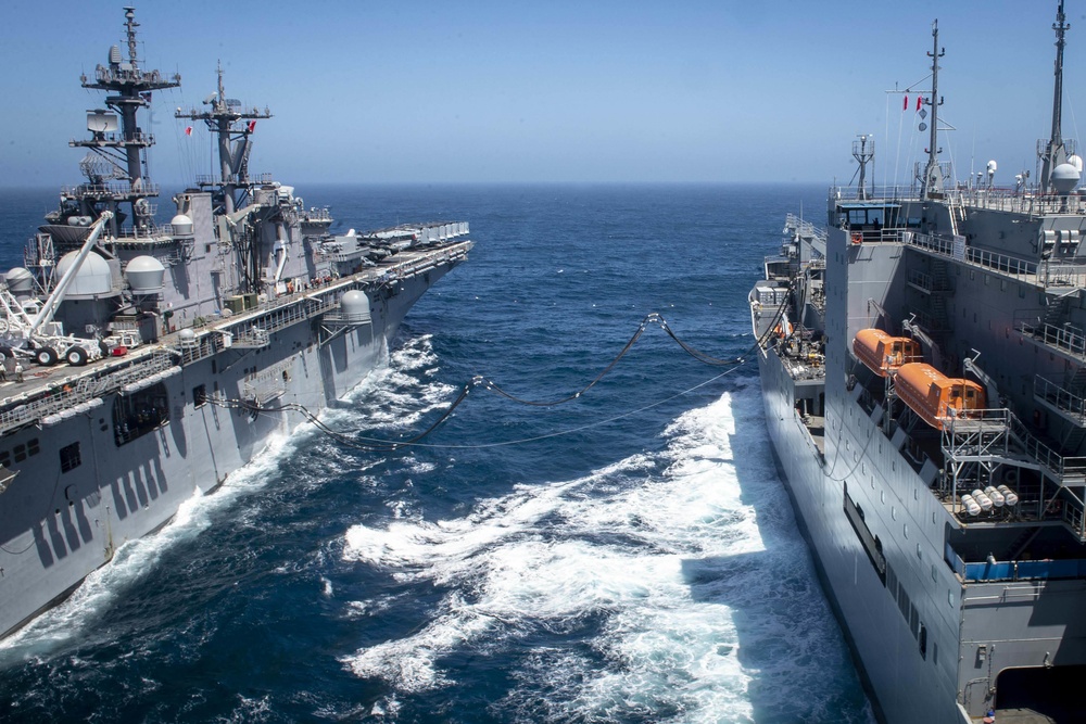 Essex Amphibious Ready Group and 13th Marine Expeditionary Group Exercise