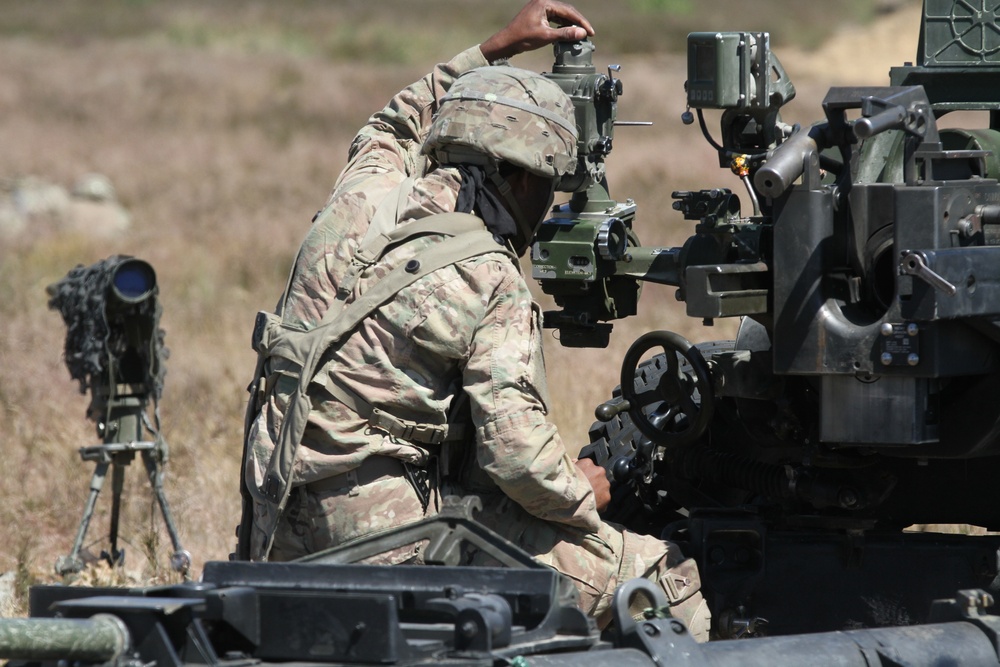 Airborne artillerymen hit the ground running