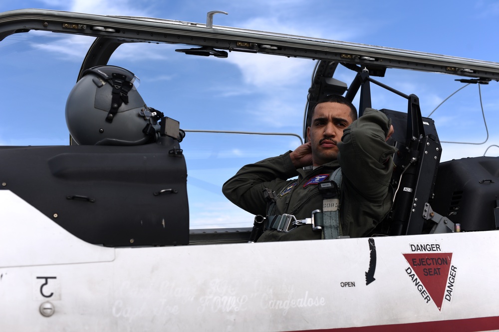 Laughlin’s instructor pilots talk T-6 Texan II