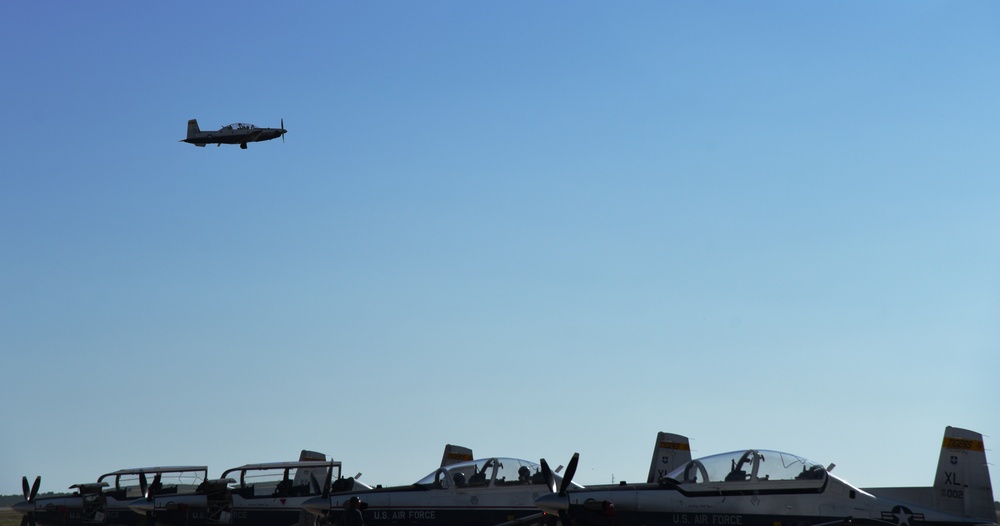 Laughlin’s instructor pilots talk T-6 Texan II