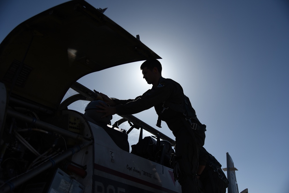 Laughlin’s instructor pilots talk T-6 Texan II