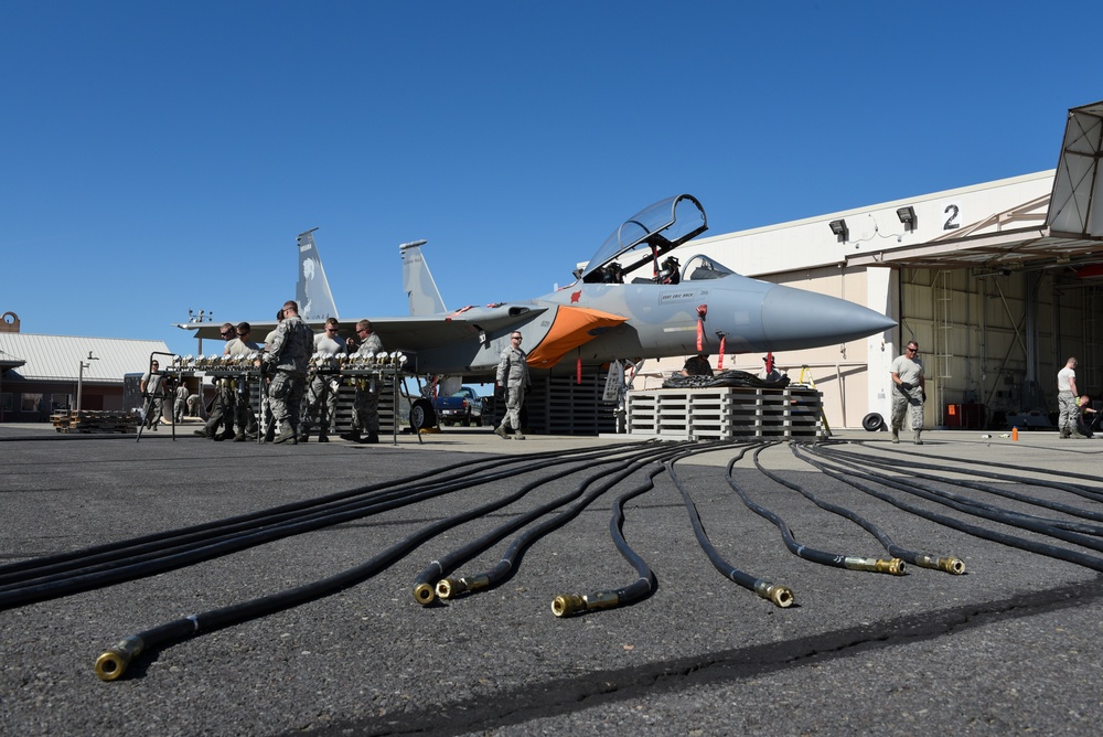 173rd FW CDDAR team trains for aircraft crash recovery