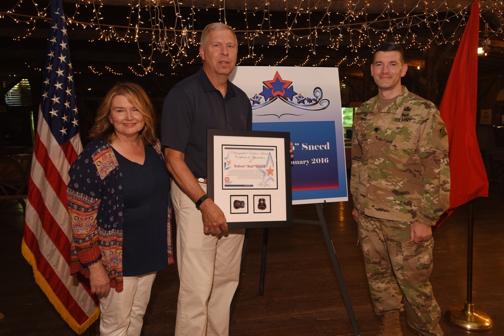 Retiree Bob Sneed receives Distinguished Civilian Employee Recognition Award