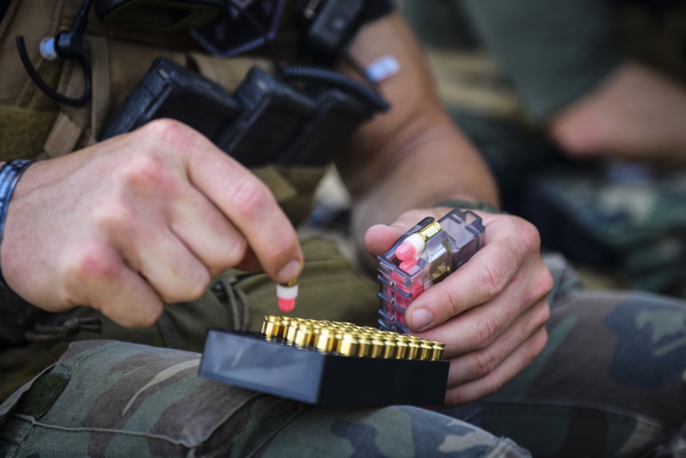 Marine Raiders integrate with AFSOC
