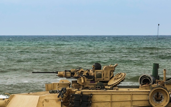 26th MEU Tank platoon, Polish BMP unit go head-to-head in mechanized assault exercise during BALTOPS