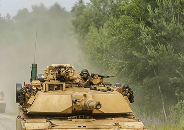 26th MEU Tank platoon, Polish BMP unit go head-to-head in mechanized assault exercise during BALTOPS