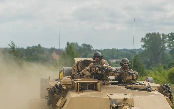 26th MEU Tank platoon, Polish BMP unit go head-to-head in mechanized assault exercise during BALTOPS