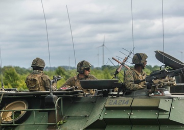 26th MEU Tank platoon, Polish BMP unit go head-to-head in mechanized assault exercise during BALTOPS
