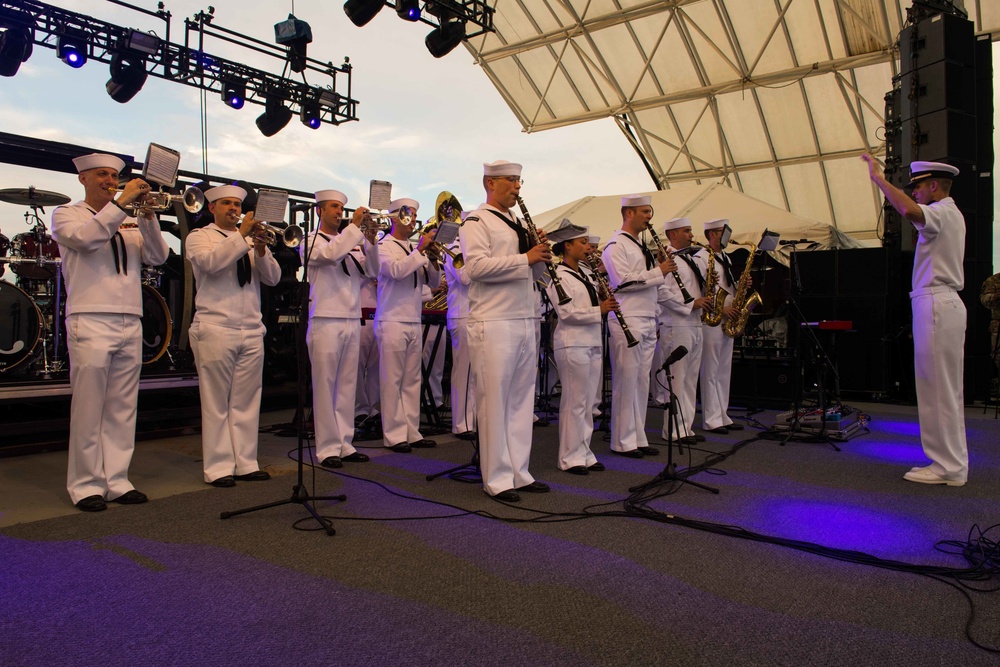 Riverbend Festival Hosts Military Appreciation Night at Chattanooga Navy Week