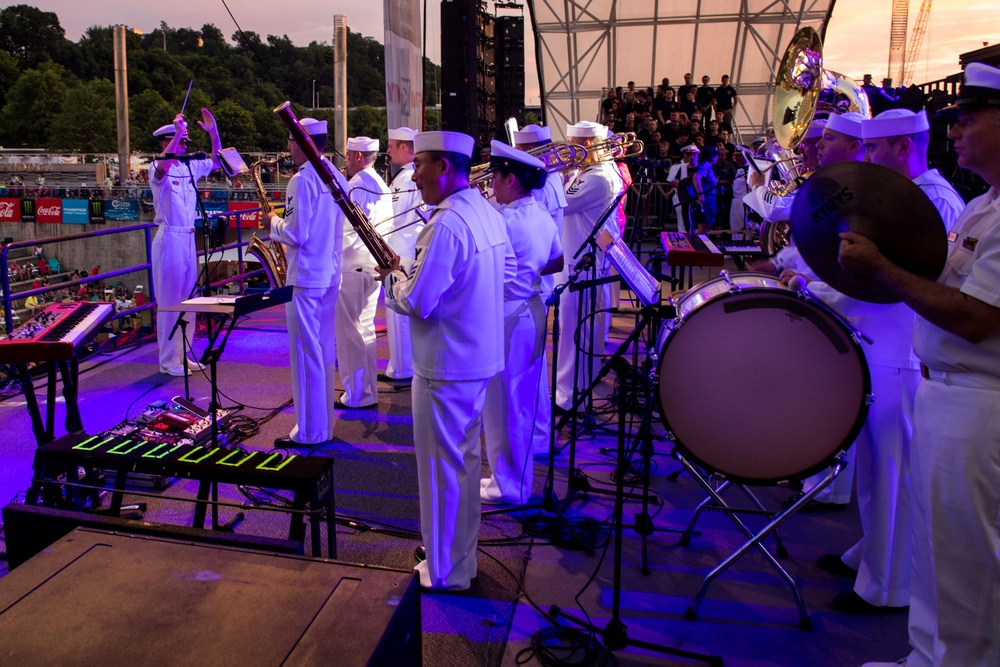 Riverbend Festival Hosts Military Appreciation Night at Chattanooga Navy Week