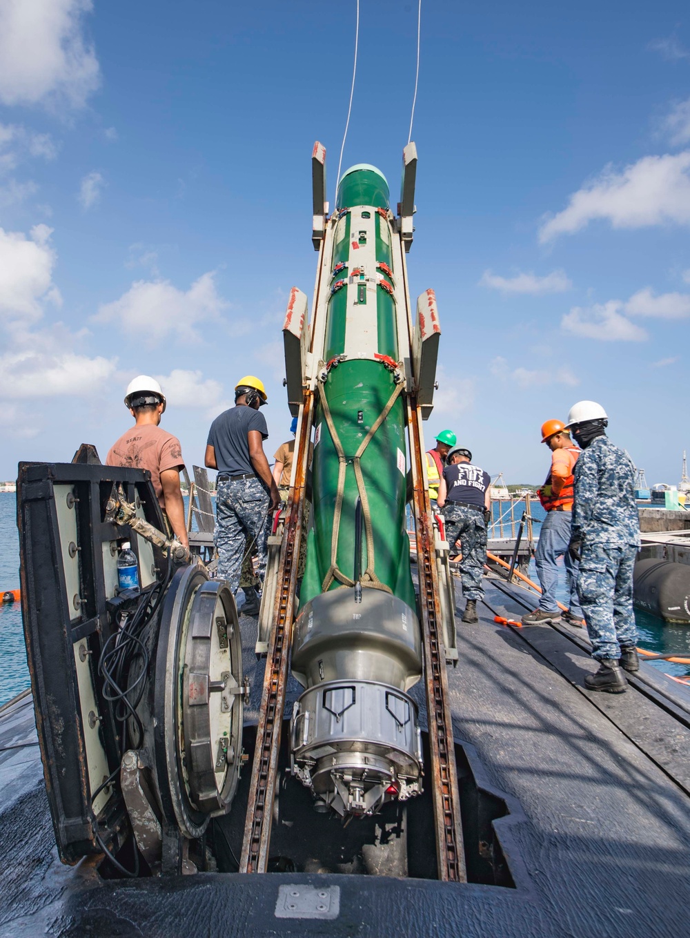 Frank Cable Assists with Torpedo On-Load