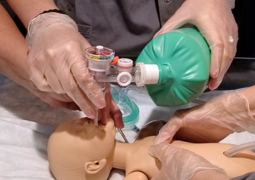 Training to Deliver: Fort Drum OB docs partner with Samaritan Medical Center health professionals during labor and delivery training