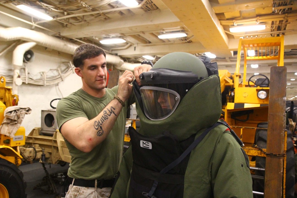 EOD familiarization aboard the New York