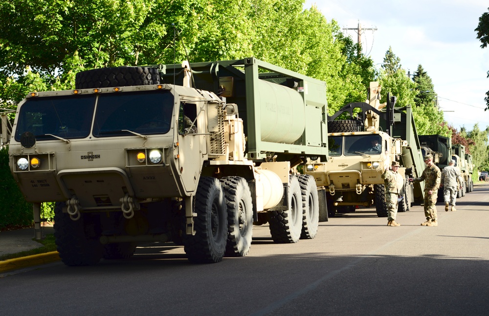 Oregon National Guard assists with water distribution