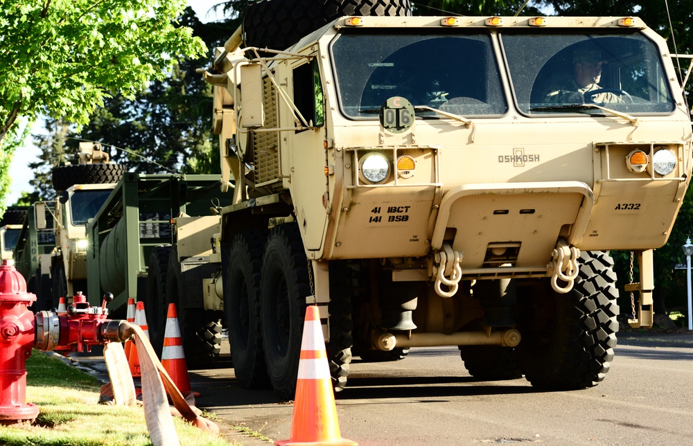 Oregon National Guard assists with water distribution