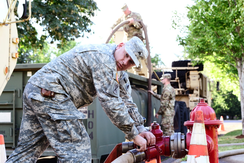 Oregon National Guard assists with water distribution