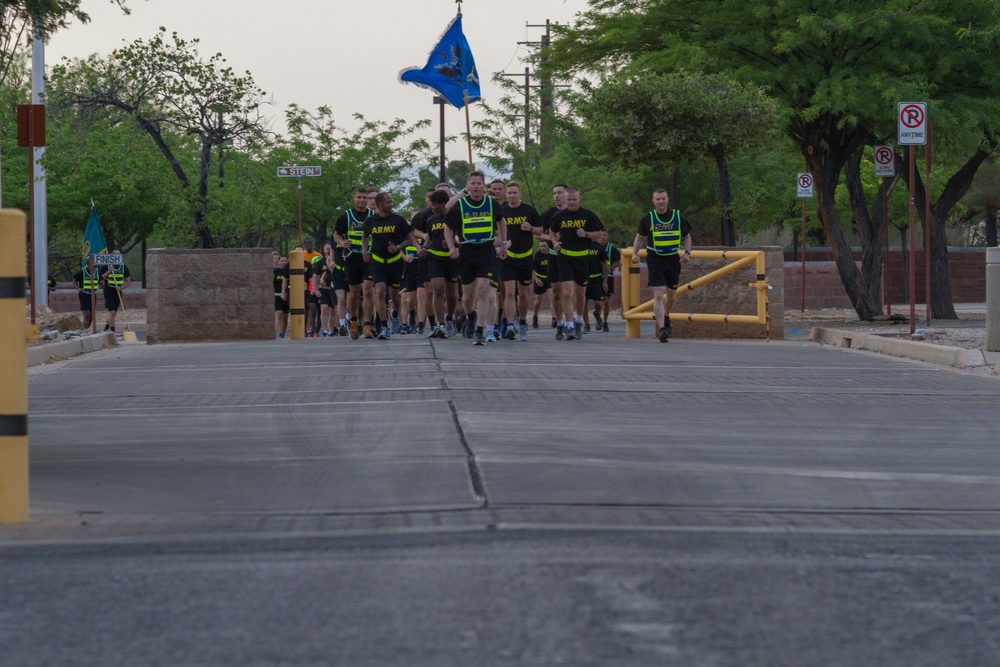 NETCOM Soldiers take part in Fort Huachuca's 243rd Army Birthday run