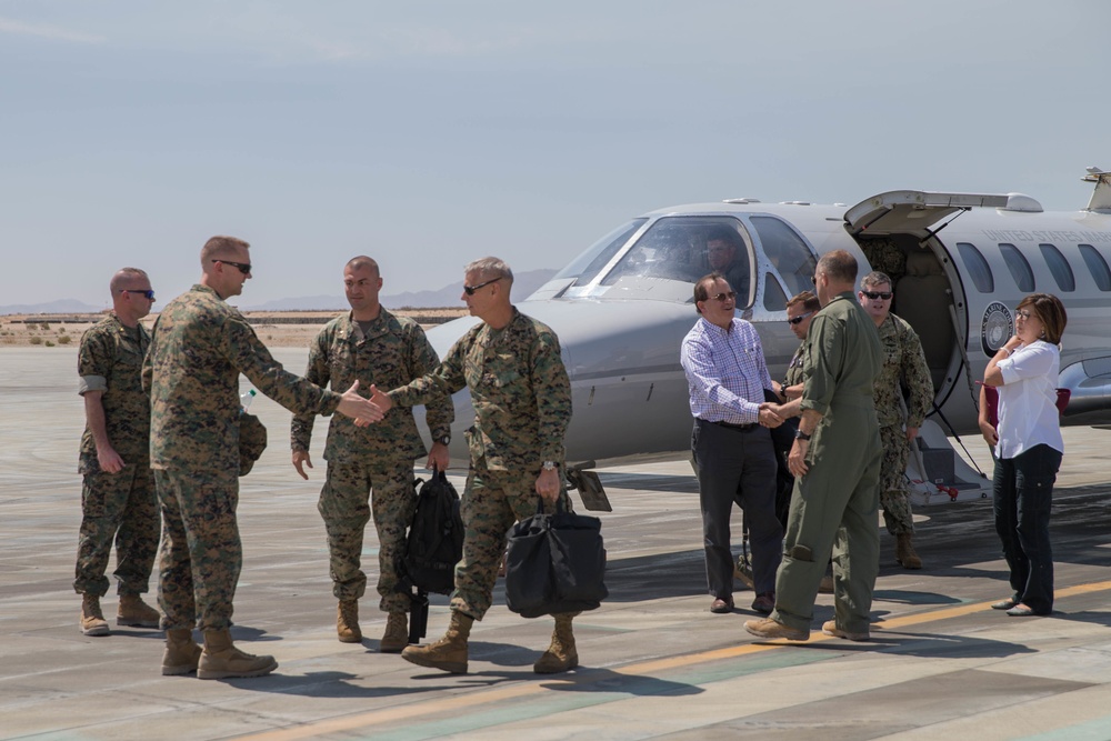 Distinguished Visitors tour MCAGCC Twentynine Palms during ITX 4-18