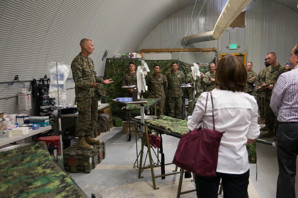 Distinguished Visitors tour MCAGCC Twentynine Palms during ITX 4-18