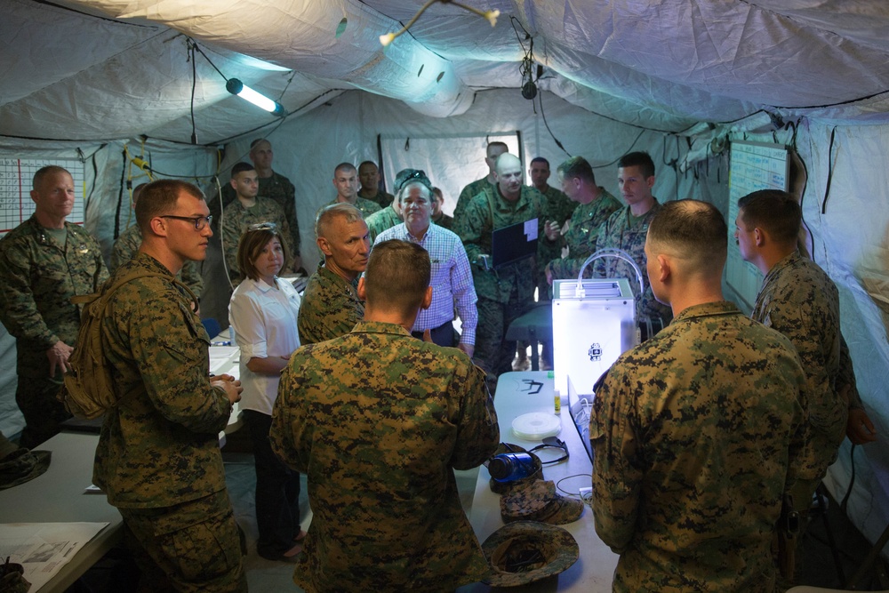 Distinguished Visitors tour MCAGCC Twentynine Palms during ITX 4-18