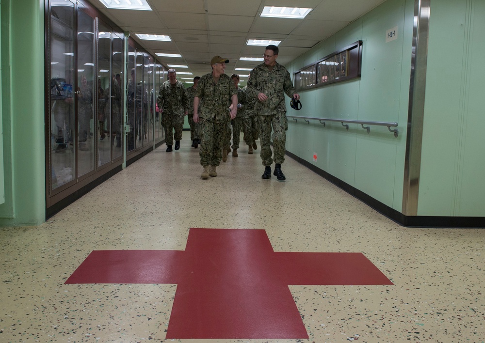 Commander, U.S. 7th Fleet visits USNS Mercy in Yokosuka