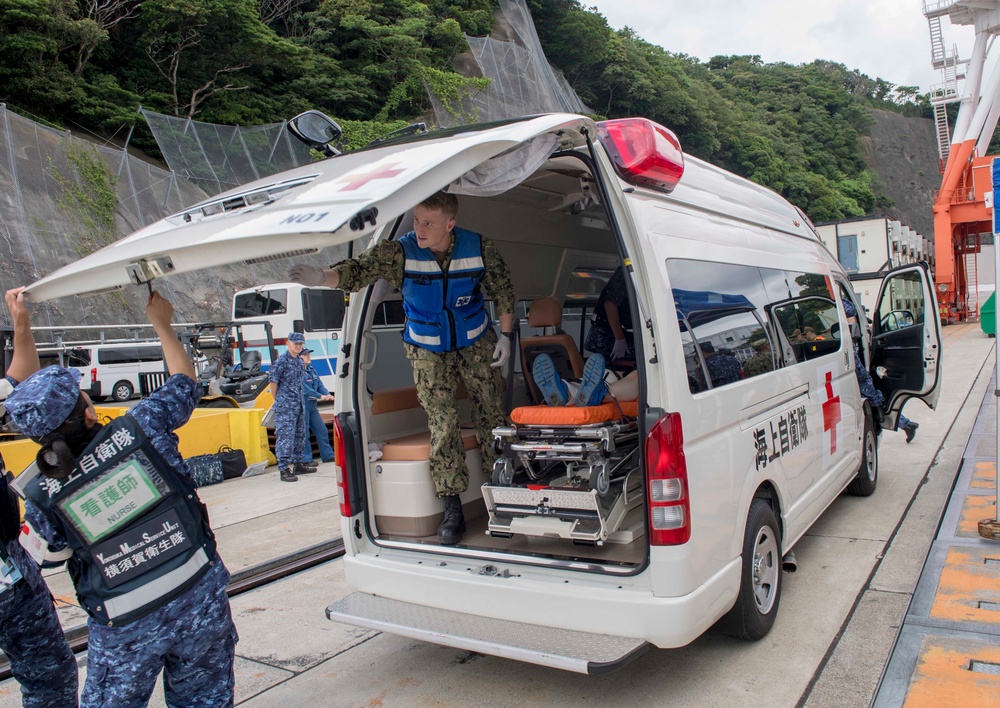 U.S. and JMSDF Sailors participate in biliateral training exercise aboard USNS Mercy