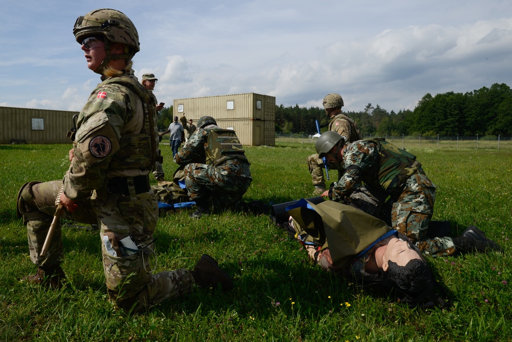 Combat Lifesaver Course conducts practical exercise