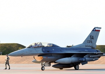 Gunfighters prepare for Sky Avenger 2018