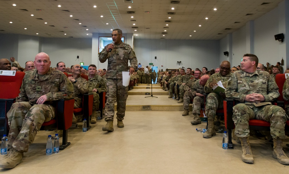 Lt. Gen. Michael X. Garrett, U.S. Army Central commander visits Soldiers in Qatar and Kuwait